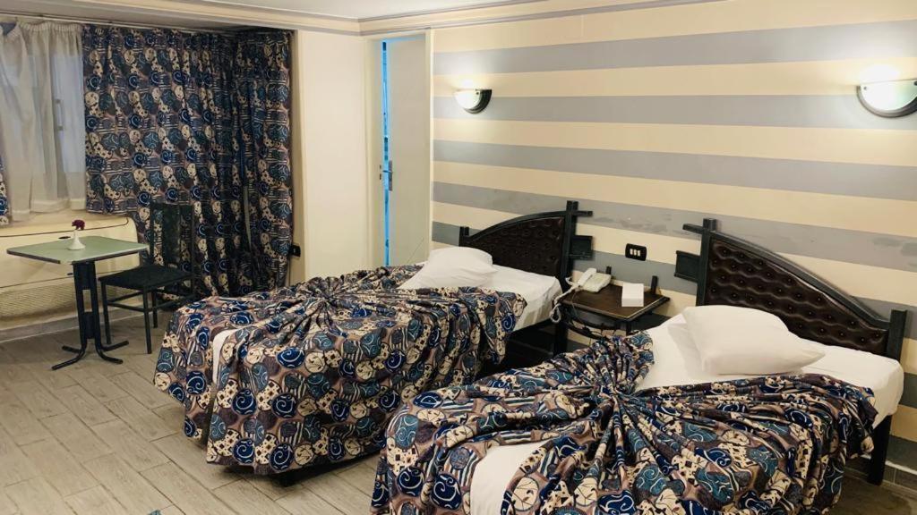 Havana Hotel Кайро Екстериор снимка